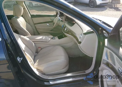 2014 Mercedes-Benz S 550 4Matic z USA, uszkodzony, nr VIN WDDUG8FB0EA025069